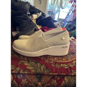 Skechers Martha Stewart 158705 Pier-Lite Mid Wedge Casual‎ Shoe Women Size 7